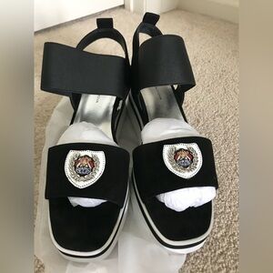 New Suede fashion sandals, 39EU